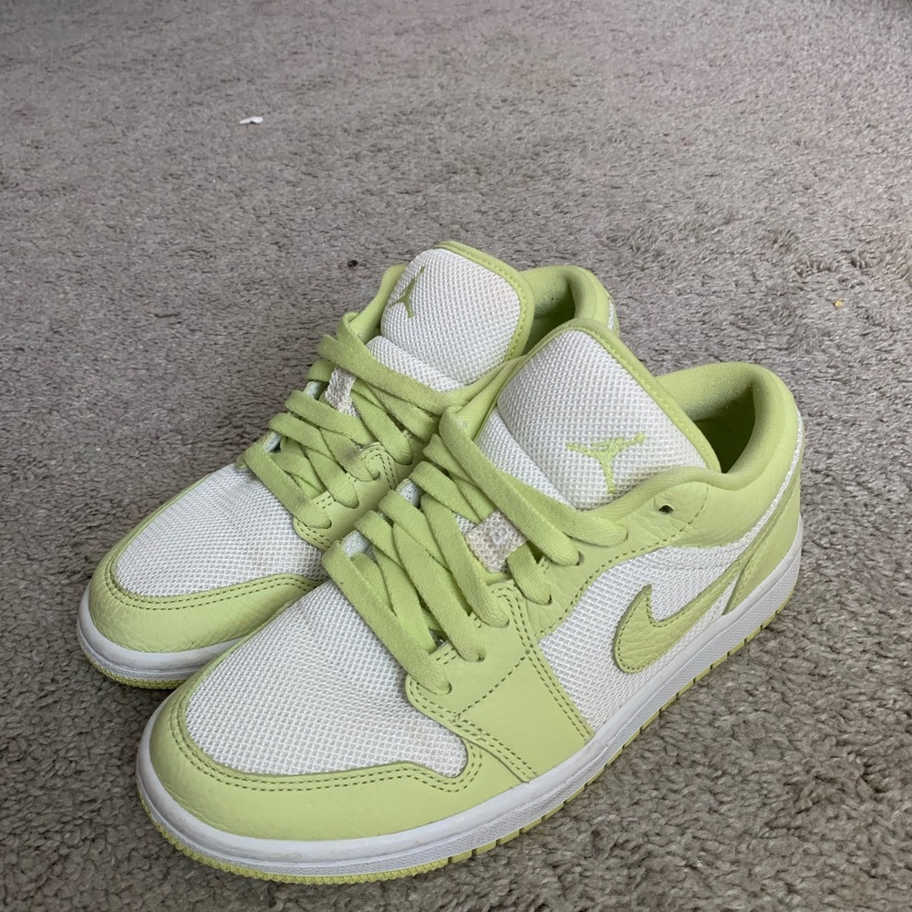 Nike Air Jordan Low Sneakers